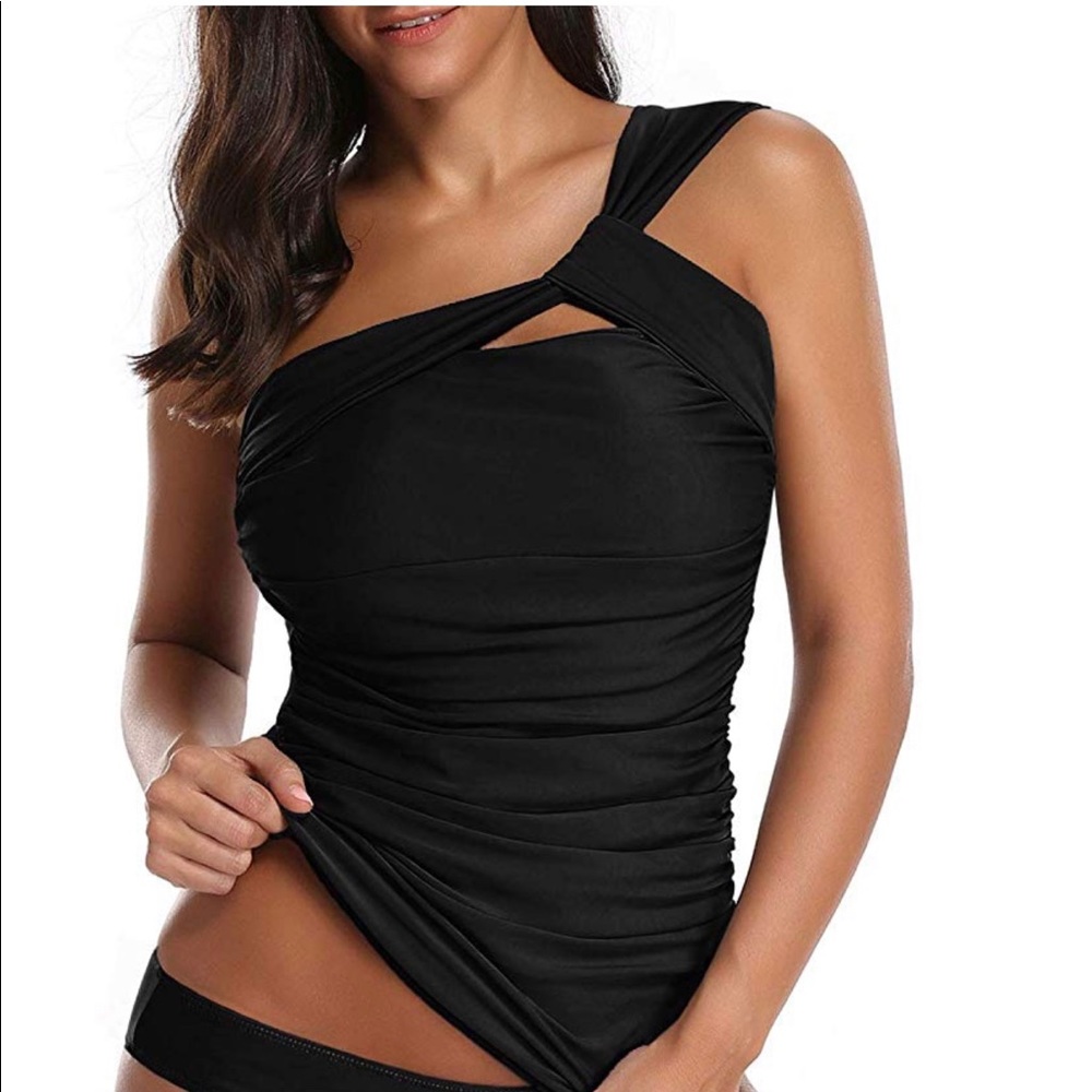 NWT Tempt Me Swim Top